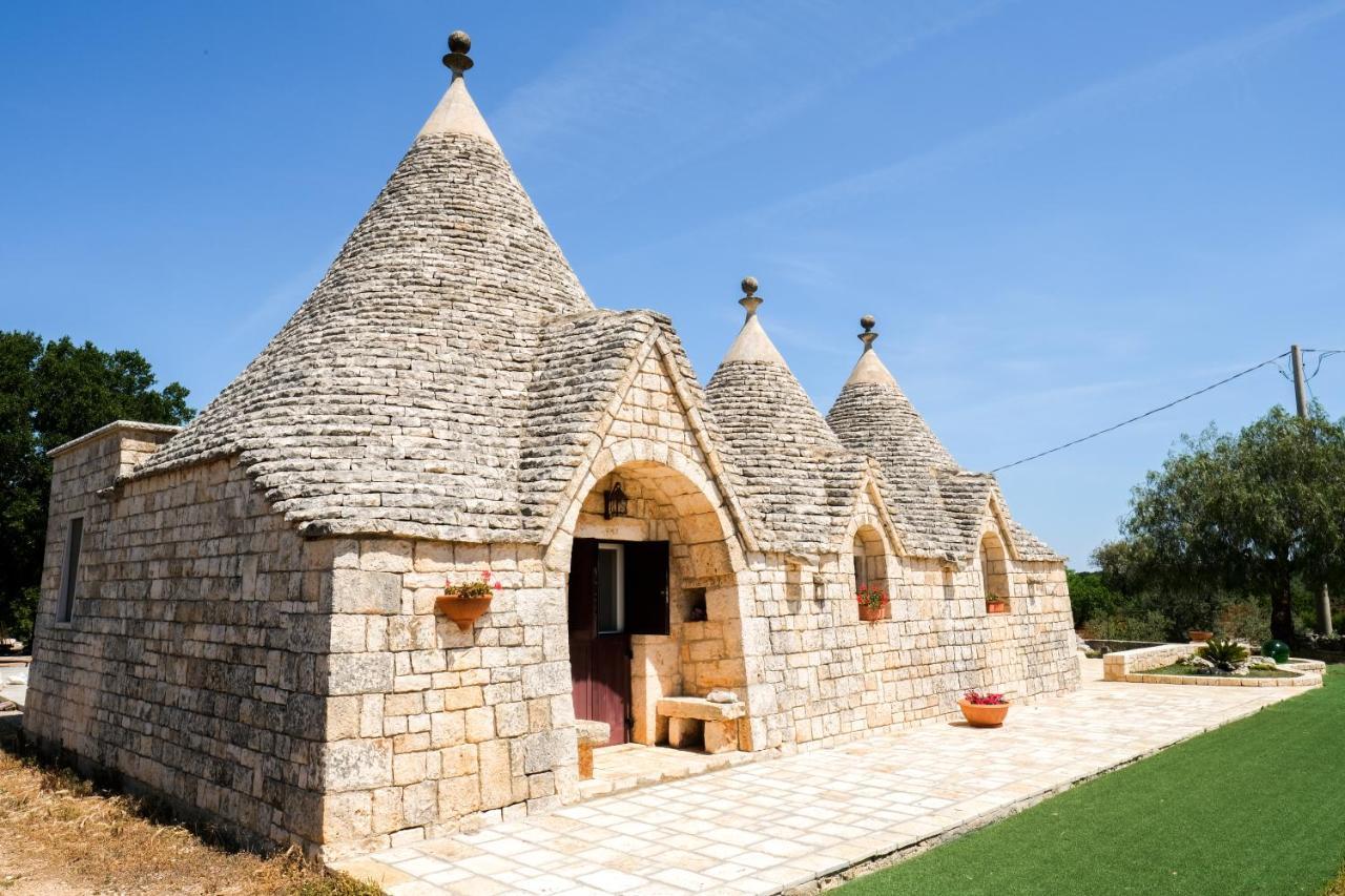 הוילה מונופולי Trullo Elvira & Luigi מראה חיצוני תמונה