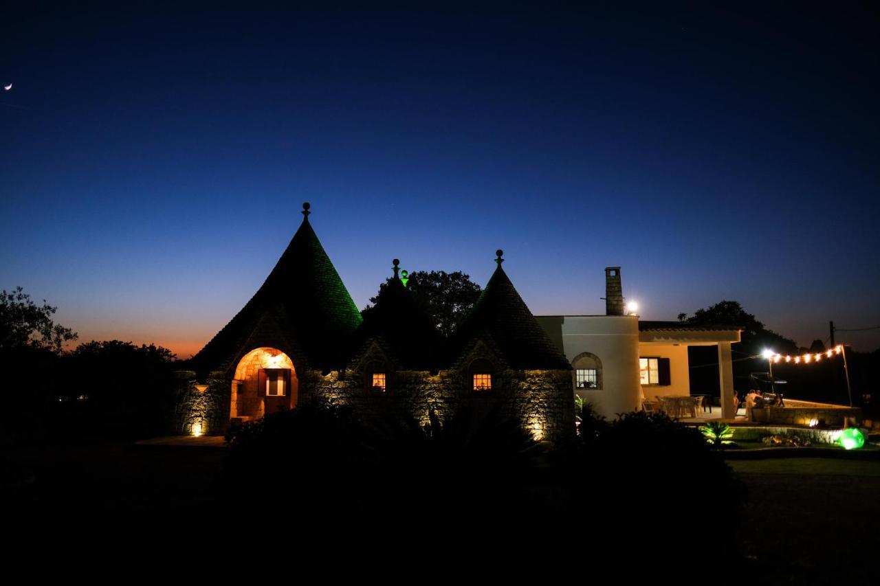 הוילה מונופולי Trullo Elvira & Luigi מראה חיצוני תמונה