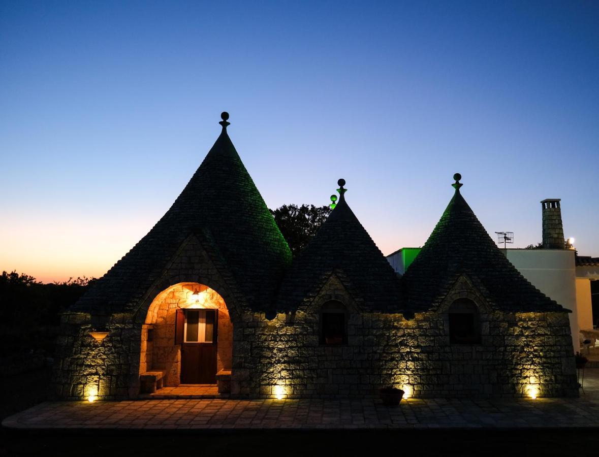 הוילה מונופולי Trullo Elvira & Luigi מראה חיצוני תמונה
